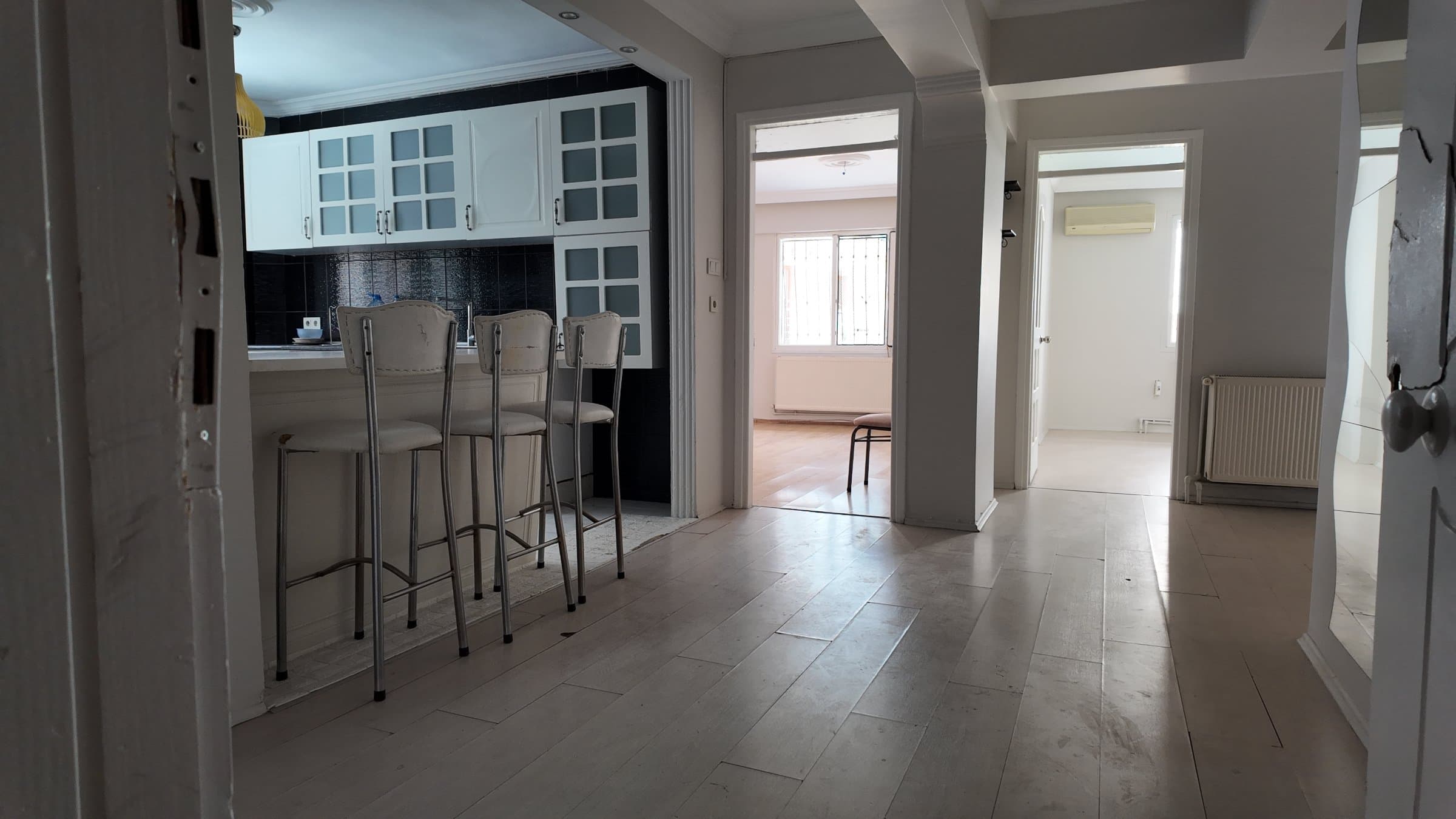 ŞİRNYER MERKEZDE 140 M2 GENİŞ KULLANIŞLI MASRAFSIZ DAİRE